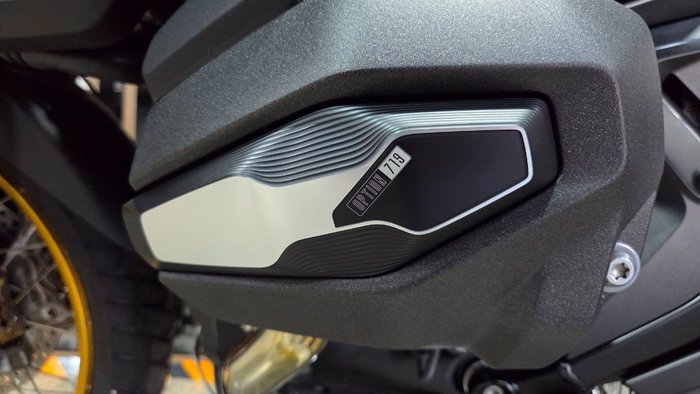 2026 BMW Motorrad R 1300 GS ADVENTURE GREEN