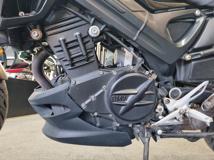 2014 BMW Motorrad Bmw 800CC F 800 R (14-10) LIGHTWHITE UNI/BLACK STORM MET/SCHW