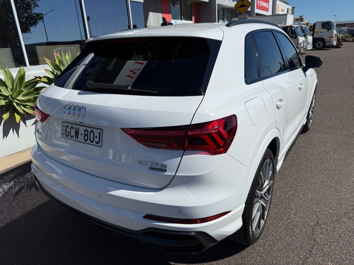 2021 Audi Q3 40 TFSI S line