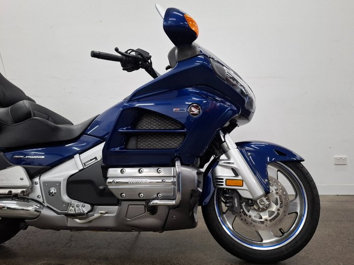 2014 Honda GL1800 (GL1800A) GOLDWING Blue