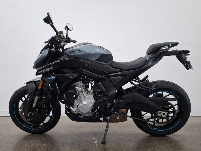 2025 CFMOTO 2025 CF Moto 650CC 675NK ABS Grey