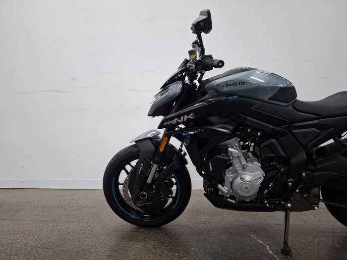 2025 CFMOTO 2025 CF Moto 650CC 675NK ABS Grey