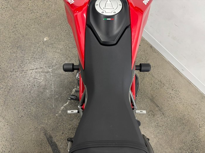 2019 DUCATI HYPERMOTARD 950 (RED) Red