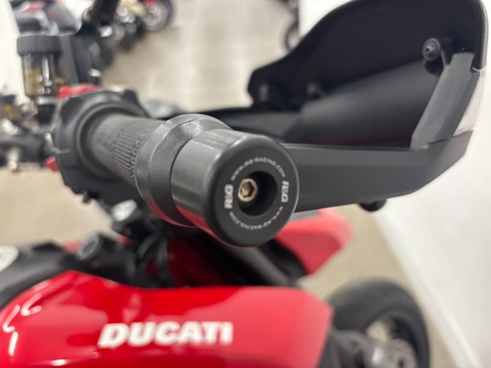 2019 DUCATI HYPERMOTARD 950 (RED) Red