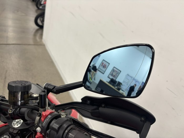 2019 DUCATI HYPERMOTARD 950 (RED) Red