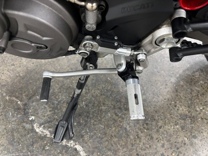 2019 DUCATI HYPERMOTARD 950 (RED) Red