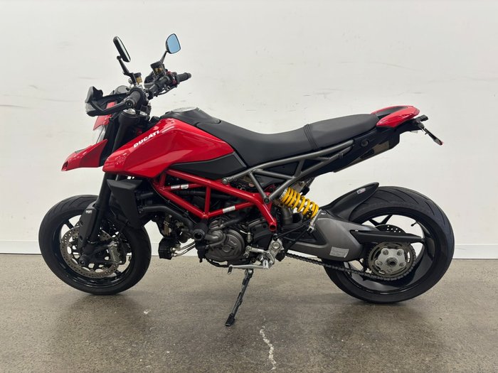 2019 DUCATI HYPERMOTARD 950 (RED) Red
