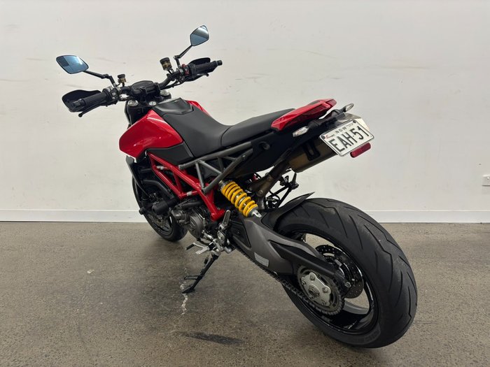 2019 DUCATI HYPERMOTARD 950 (RED) Red