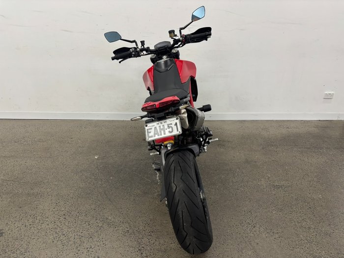 2019 DUCATI HYPERMOTARD 950 (RED) Red