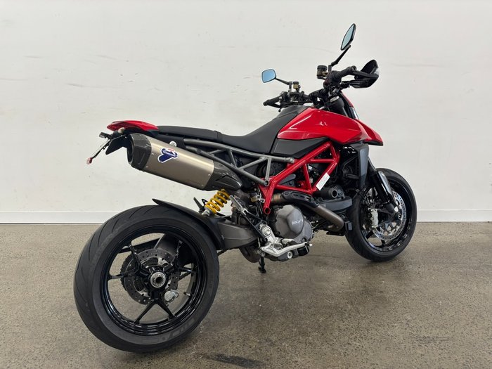 2019 DUCATI HYPERMOTARD 950 (RED) Red