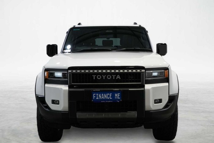 2024 Toyota Landcruiser Prado