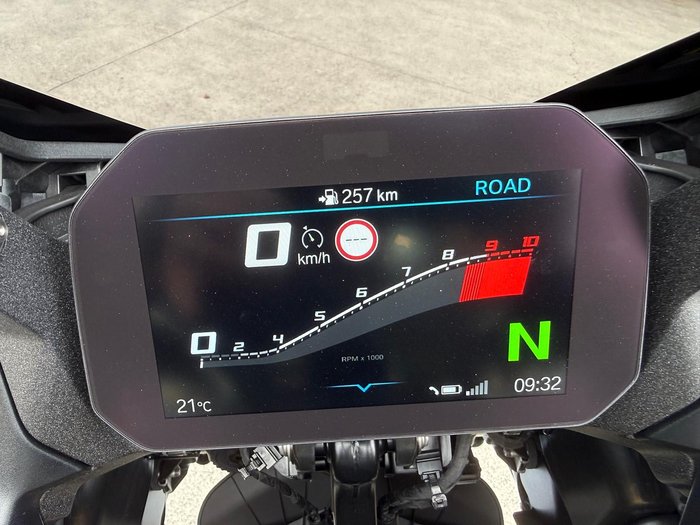2026 BMW R 1300 RS Performance