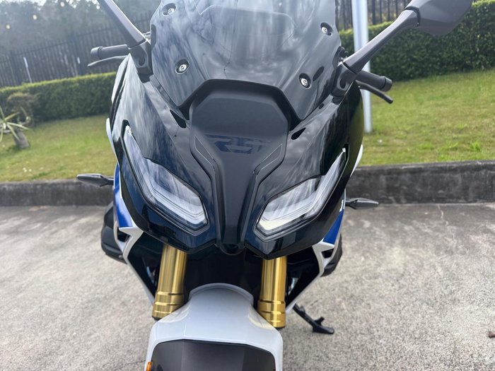 2026 BMW R 1300 RS Performance