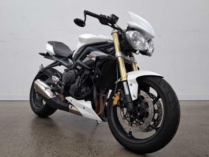 2014 Triumph STREET TRIPLE 660 White