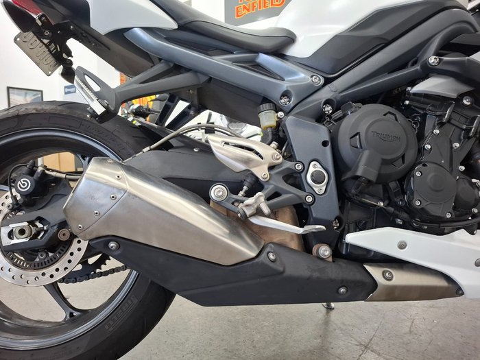 2014 Triumph STREET TRIPLE 660 White