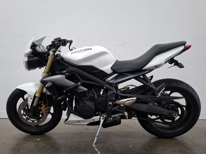 2014 Triumph STREET TRIPLE 660 White