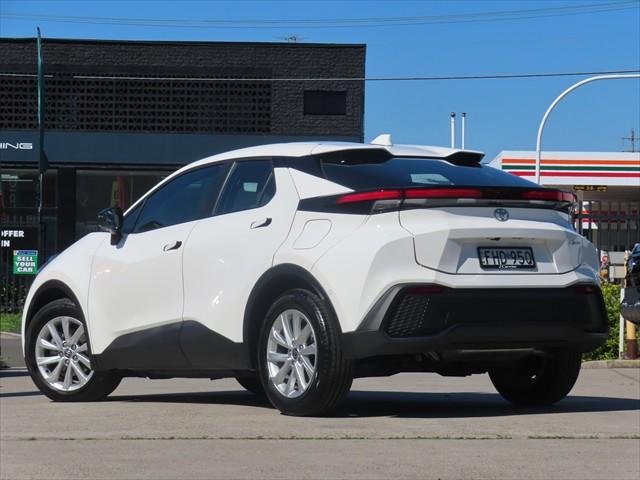 2024 Toyota C-HR GXL