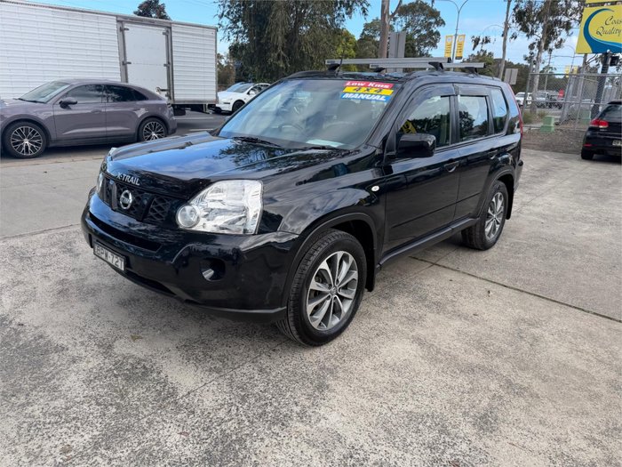 2010 NISSAN X-TRAIL ST (4x4)