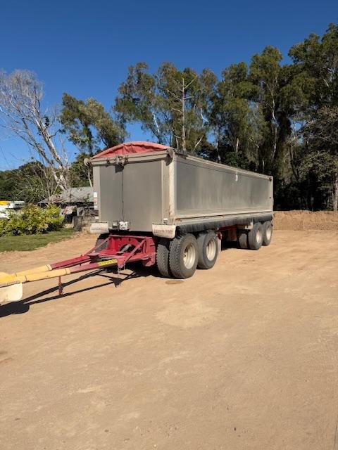 2009 Hamelex Al White Quad Tipping Dog Trailer Maxitrans
