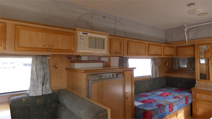 2005 Crusader Dreamhaven