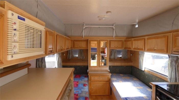 2005 Crusader Dreamhaven