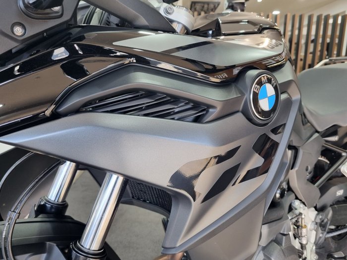 2026 BMW Motorrad F 800 GS TRIPLE BLACK BLACK STORM METALLIC