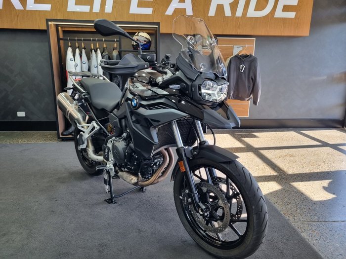 2026 BMW Motorrad F 800 GS TRIPLE BLACK BLACK STORM METALLIC