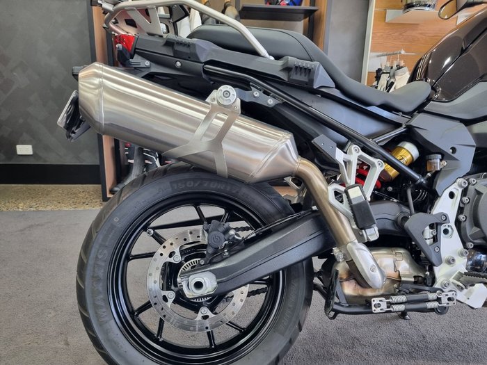 2026 BMW Motorrad F 800 GS TRIPLE BLACK BLACK STORM METALLIC