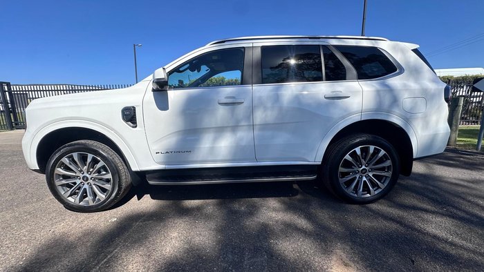 2025 Ford Everest Platinum