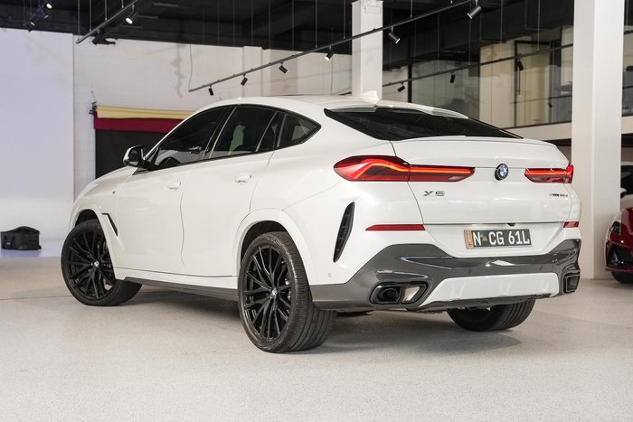 2022 BMW X6 xDrive30d M Sport