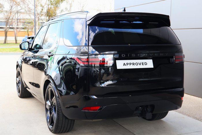 2026 Land Rover Discovery D350 Dynamic SE