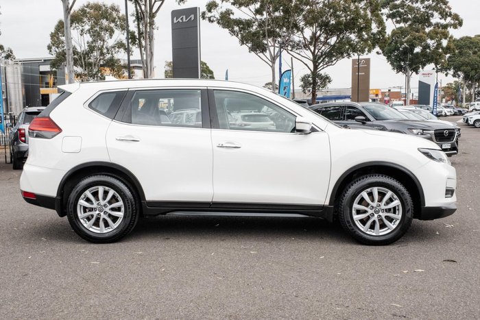 2018 Nissan X-TRAIL ST