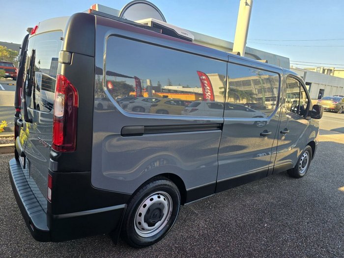 2022 Renault Trafic Premium 125kW