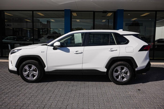 2025 Toyota RAV4 GX