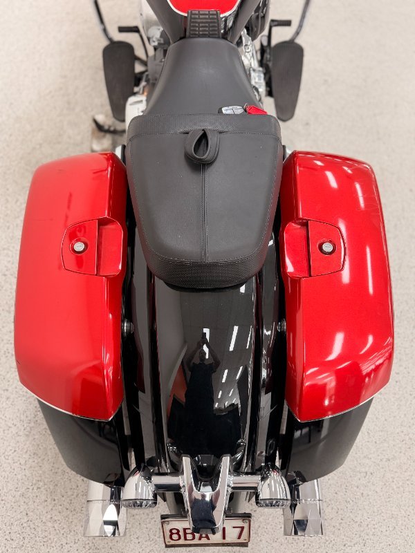2020 INDIAN CHALLENGER LIMITED Black