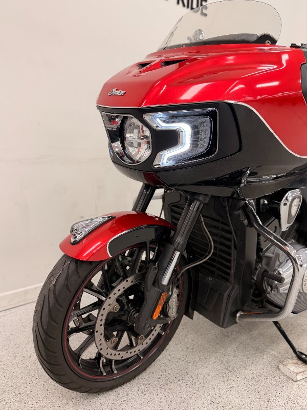 2020 INDIAN CHALLENGER LIMITED Black