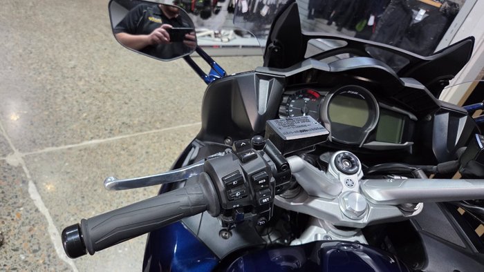 2026 Yamaha FJR1300AE BLUE