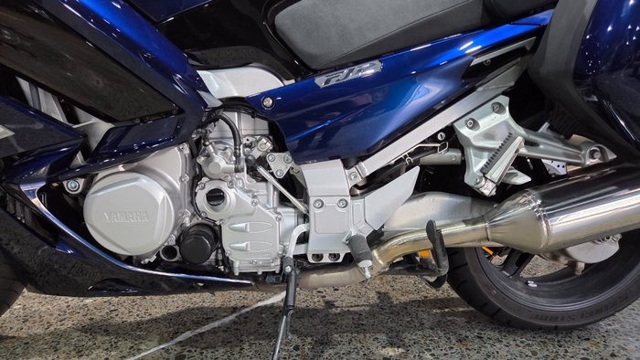 2026 Yamaha FJR1300AE BLUE