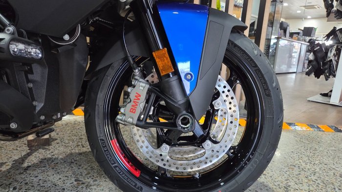2026 BMW Motorrad 2026 BMW 1300CC R 1300 RT Impulse BLUE