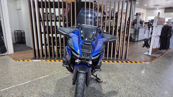 2026 BMW Motorrad 2026 BMW 1300CC R 1300 RT Impulse BLUE