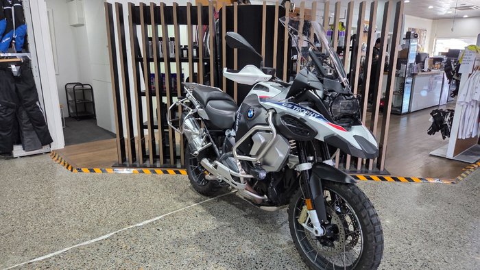 2023 BMW Motorrad R 1250 GS ADVENTURE TROPHY GRAVITYBLUE METALLIC