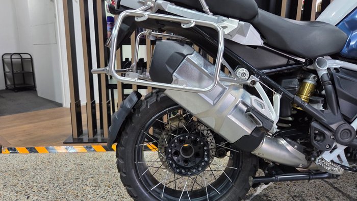 2023 BMW Motorrad R 1250 GS ADVENTURE TROPHY GRAVITYBLUE METALLIC