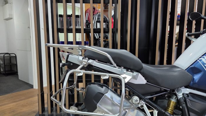 2023 BMW Motorrad R 1250 GS ADVENTURE TROPHY GRAVITYBLUE METALLIC