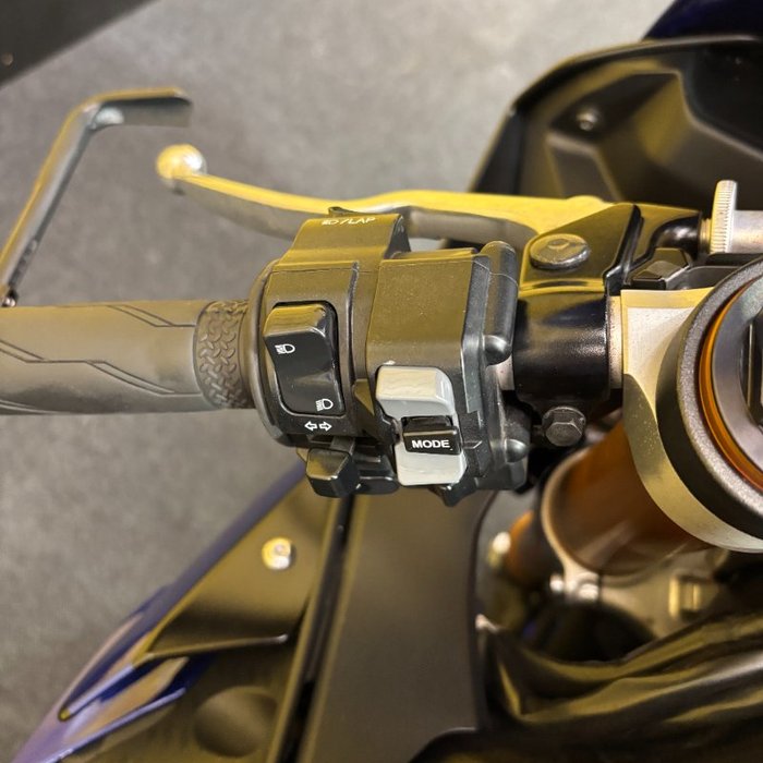 2016 Yamaha YZF-R1 Blue