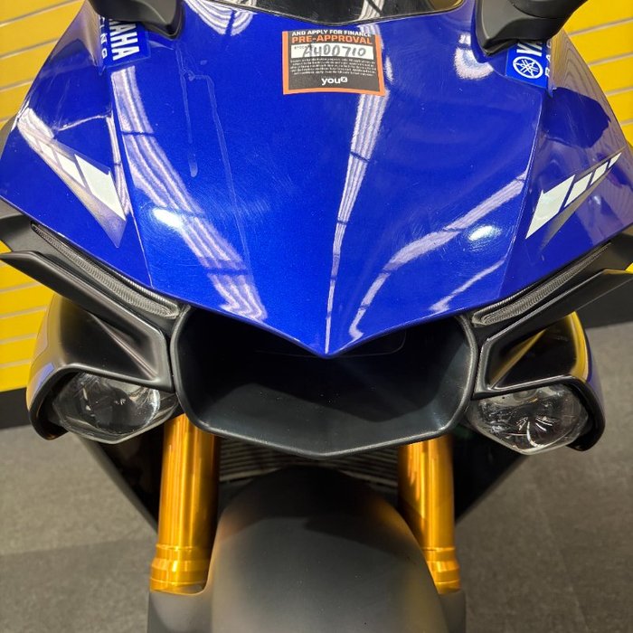 2016 Yamaha YZF-R1 Blue