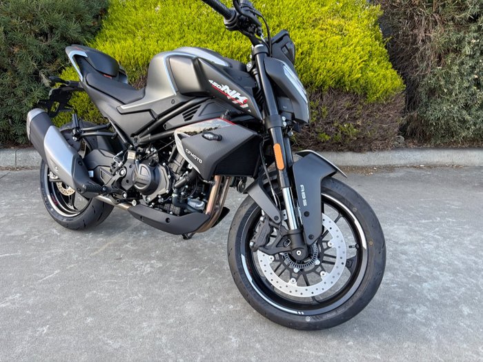 2026 CFMOTO 450 NK