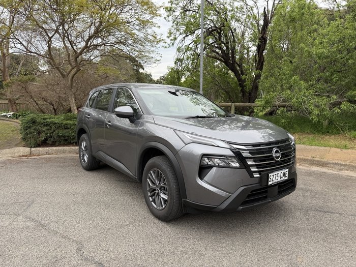 2026 Nissan X-TRAIL ST