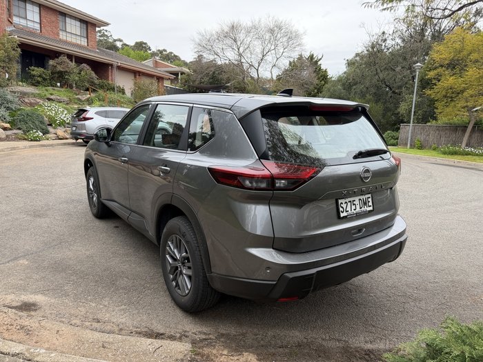 2026 Nissan X-TRAIL ST