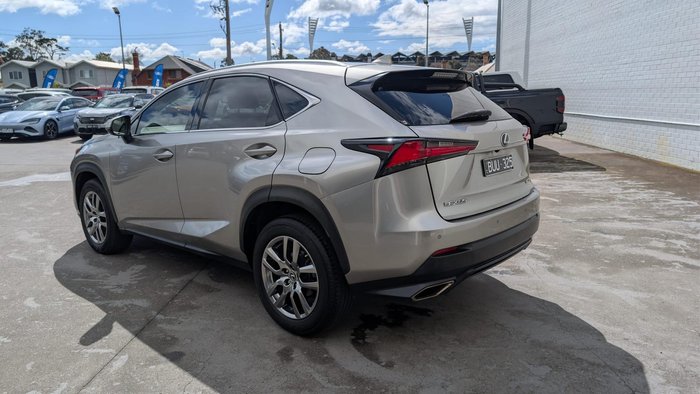 2021 Lexus NX 300 Luxury