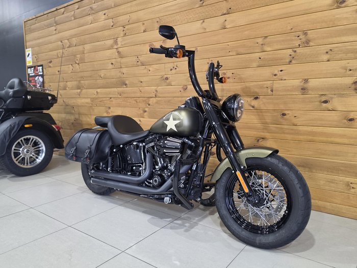 2017 Harley-Davidson Softail Slim S (FLSS)